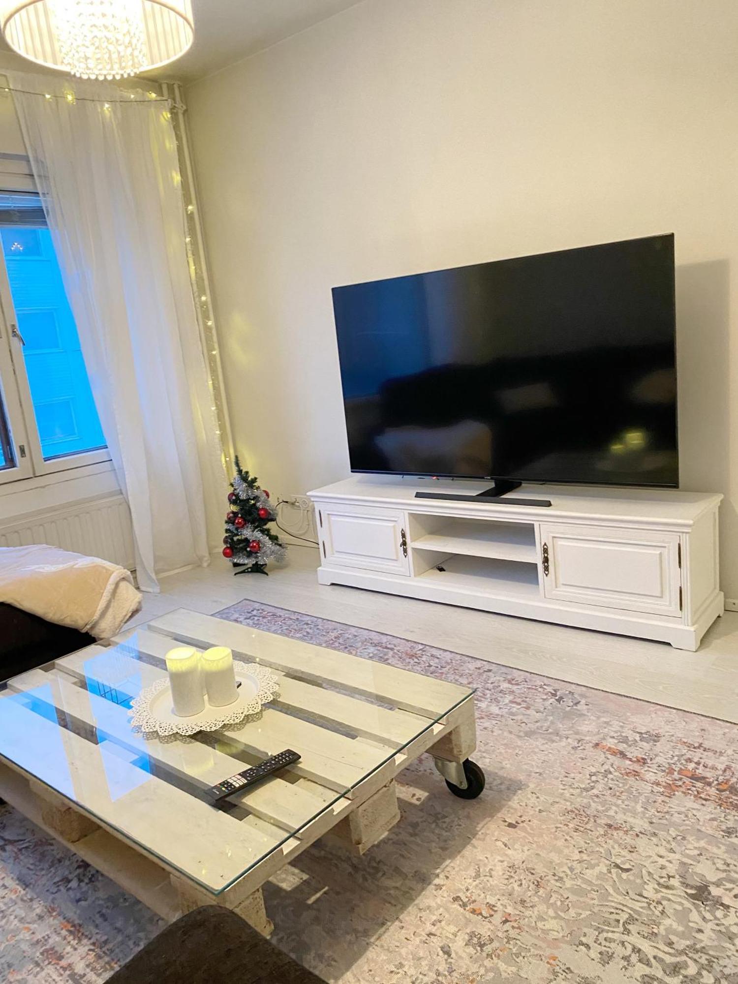 Spacious Home In Heart Of City Rovaniemi Luaran gambar